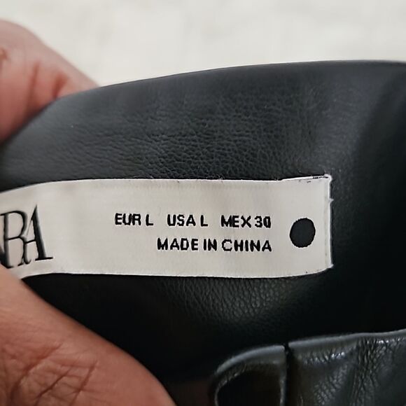 Zara Women's Faux Leather 2-Piece Crop Top & Side Ruffled Mini Skirt Black M/L - Picture 5 of 16